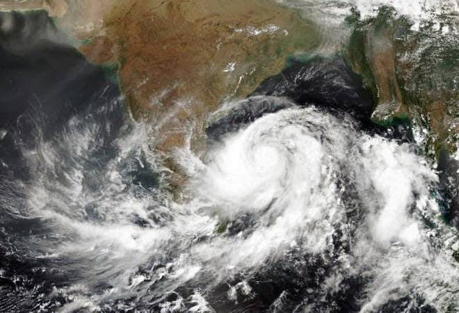 cyclone-asani-mariners-fishermen-warned-not-to-go-to-sea