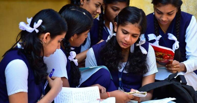 cbse-announces-second-semester-exam-date-for-10th-and-plus-two-students