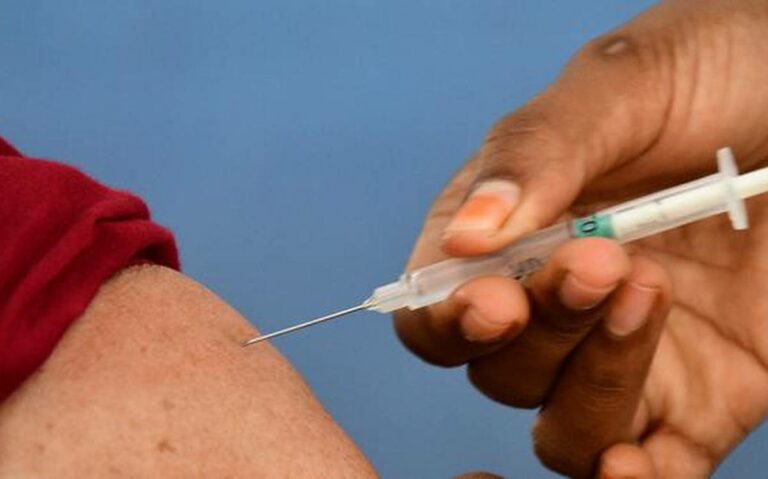 covid vaccine : சிறுவர்களுக்கு 2வது டோஸ் தடுப்பூசி !