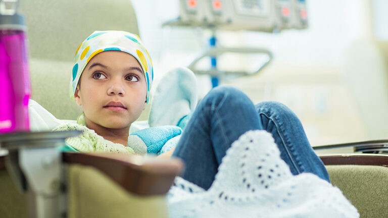 cancer in children : குழந்தைகளில் உருவாகும் புற்றுநோய் வகைகள் !