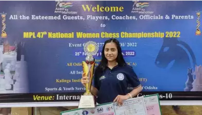divya-deshmukh-first-teen-after-koneru-humpy-to-emerge-senior-national-chess-champion