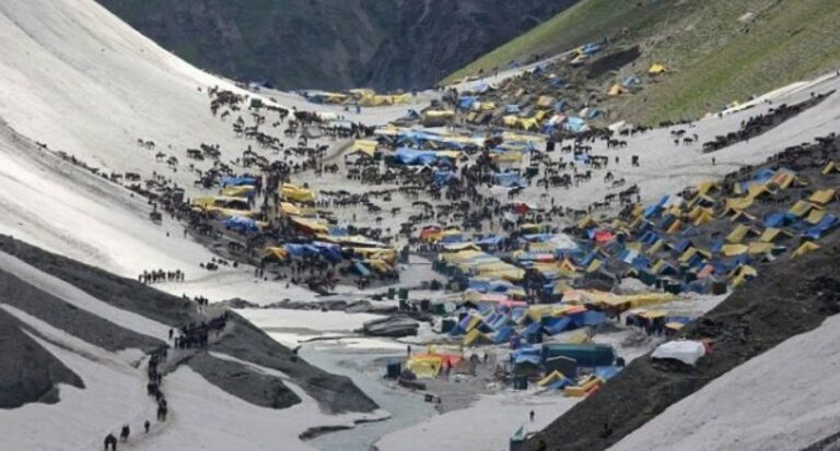 15-dead-in-amarnath-cloudburst-over-40-person-missing
