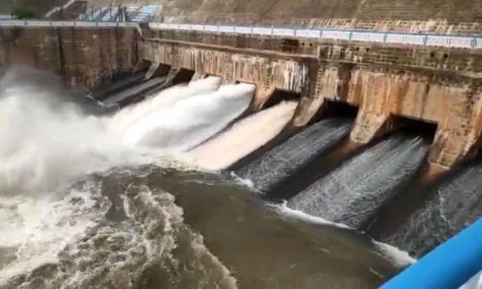 water release from Bhavani Sagar Dam: பவானி சாகர் அணையிலிருந்து 6,772 கன அடி நீர் திறப்பு