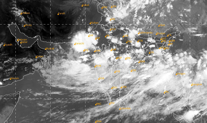 Moderate rain for 4 days in Tamil Nadu: தமிழகத்தில் 4 நாட்களுக்கு மிதமான மழை; கனமழை இல்லை: சென்னை வானிலை மையம்
