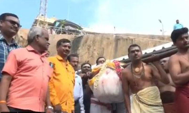 150 kg of Kozhukattai for Trichy Hill Fort Vinayaka: திருச்சி மலைக்கோட்டை விநாயகருக்கு 150 கிலோ கொழுக்கட்டை