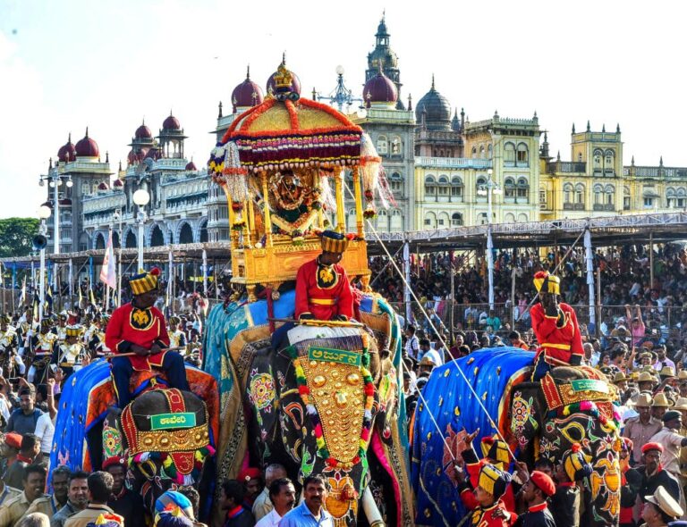 Mysore Dasara : உலகப் புகழ்பெற்ற மைசூரு தசரா