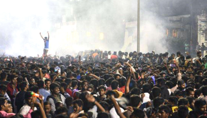 Restrictions On New Year Celebrations: புத்தாண்டு கொண்டாட்டங்களுக்கு கட்டுப்பாடுகள்: சென்னை போலீஸ் கமிஷ்னர்