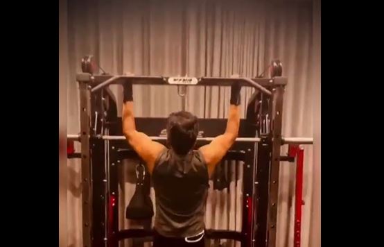 suriya workout Video: ‘சூர்யா 42’ படத்திற்காக சூர்யா ஒர்க்கவுட் செய்யும் வீடியோ வைரல்